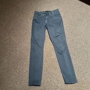 Genetic Daphne Size 25 Blue mid rise crop skinny